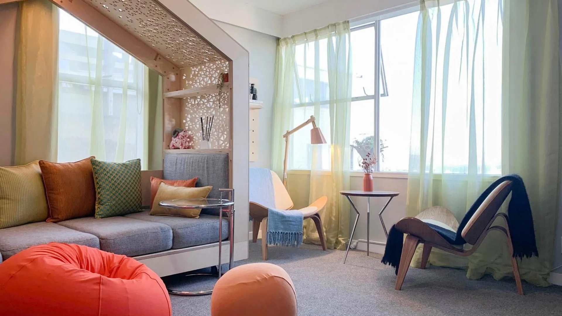 Central Nest- View & Style Wellington